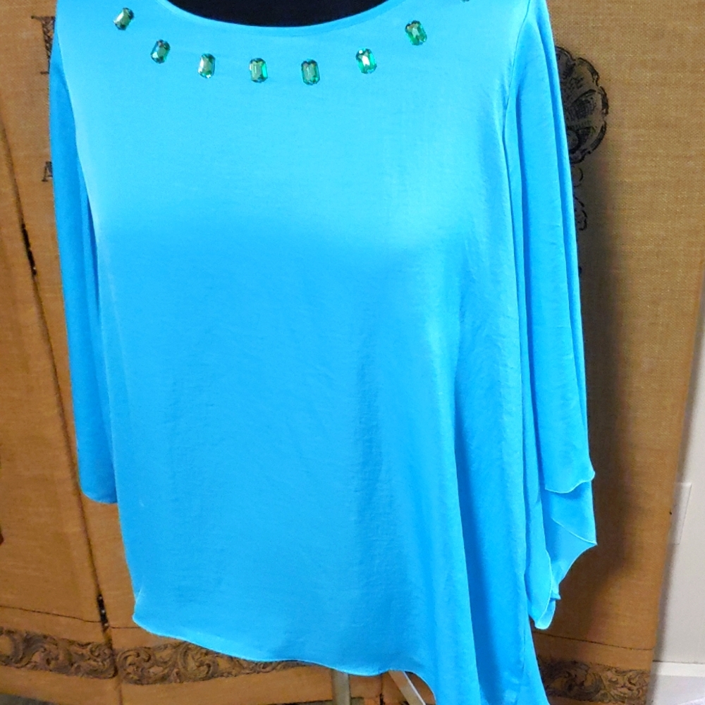 Peter Nygard turquoise shirt